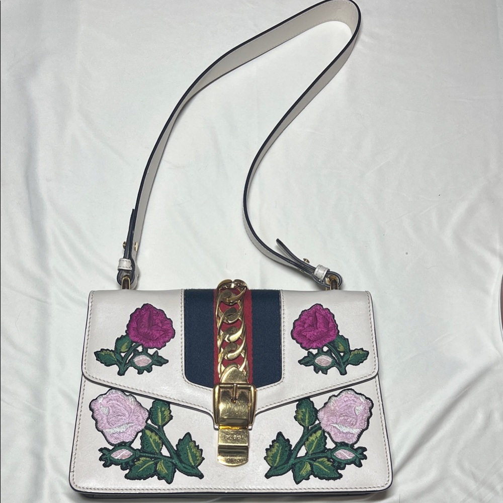 Gucci Slyvie Embroidered Floral Bag